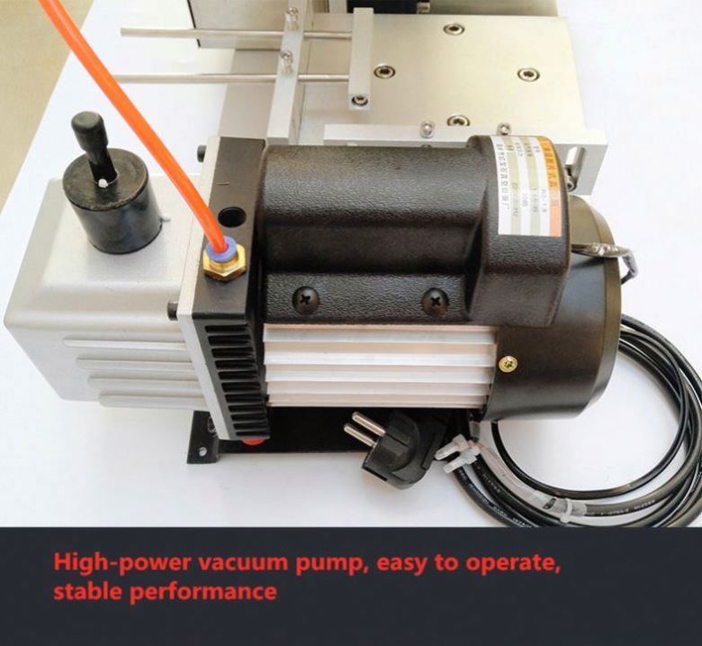 低コストの平らな表面の正方形ボトルラベリングマシン、小規模ビジネス向けの箱とバッグのラベルステッカー