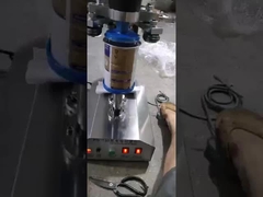 ステンレス鋼の缶詰